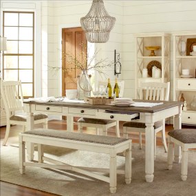 farmhouse-table-with-bench